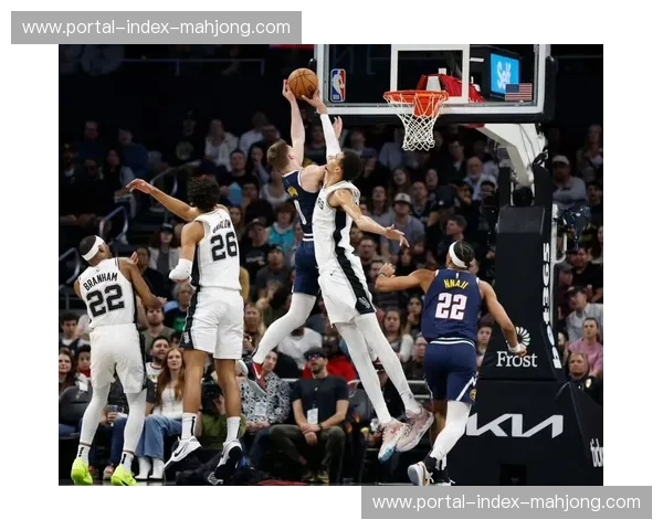 文班亚马正负值高达+41 马刺防守体系令76人进攻瘫痪